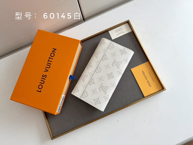 HypedEffects Rose Ballerine Louis Vuitton Wallet
