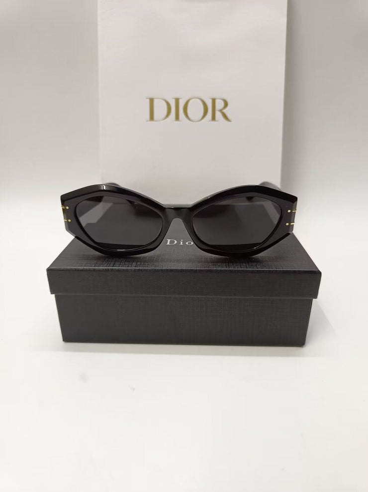 Looopix CD Black Sunglasses for Women