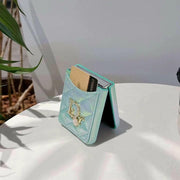 Looopix Dior-Inspired Quilted Samsung Z Flip Case with Card Holder – Available for Z Flip 3, 4, 5, and 6