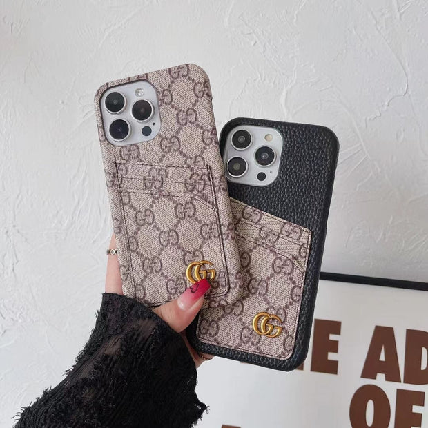 Looopix Embrace Italian Glamour: Introducing the Gucci iPhone 15 Pouch Case