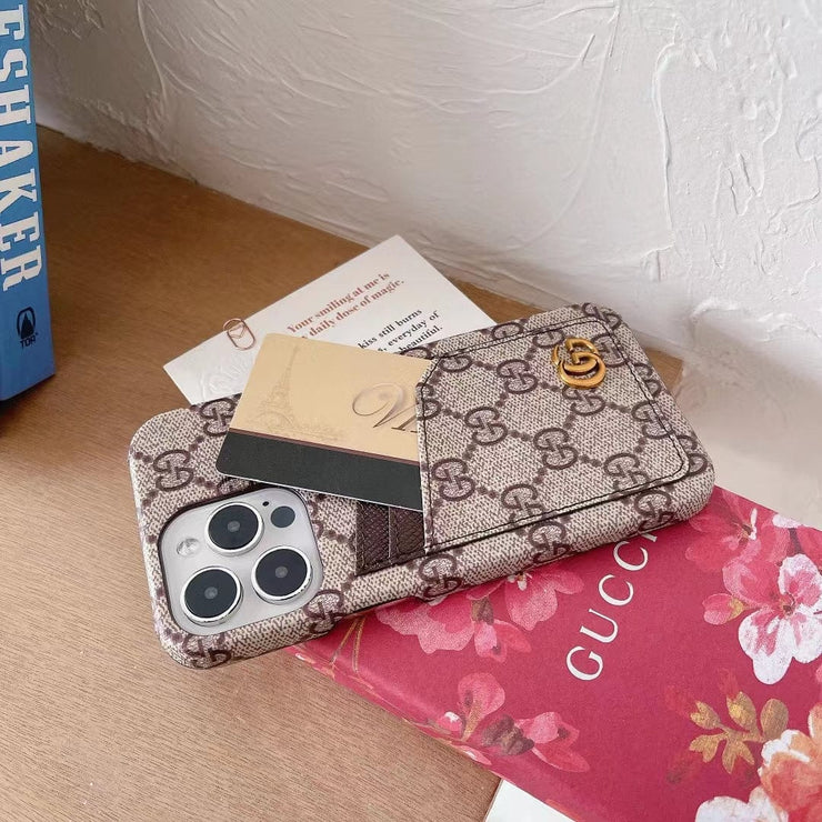 Looopix Embrace Italian Glamour The Gucci iPhone 15 Pouch Case