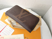 Looopix Engraved Louis Vuitton Leather Wallet