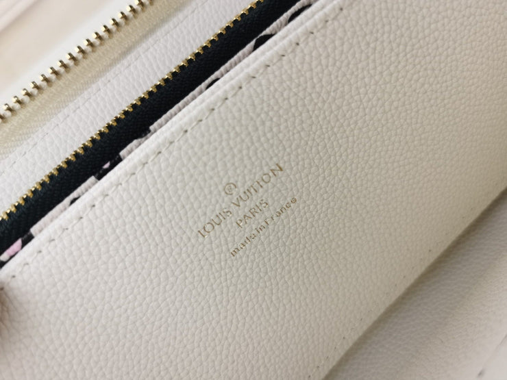 Looopix Engraved Louis Vuitton Leather Wallet