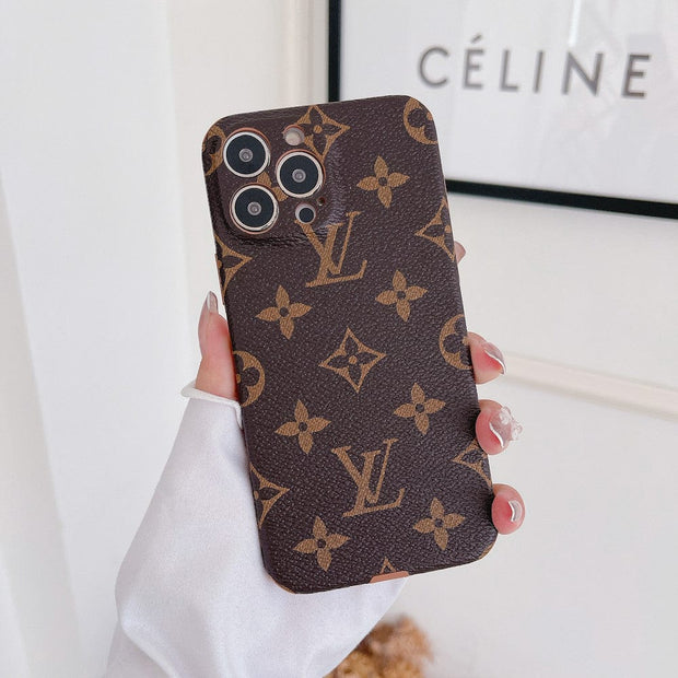 Looopix Famous Louis Vuitton & Gucci Patterns iPhone Cases - Unveil Timeless Luxury & Iconic Style