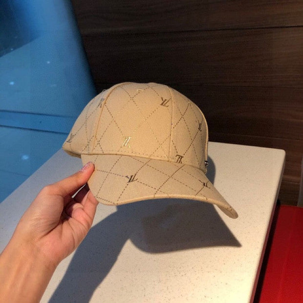 Looopix Fashioned Louis Vuitton Cap For Men and Women - Beige