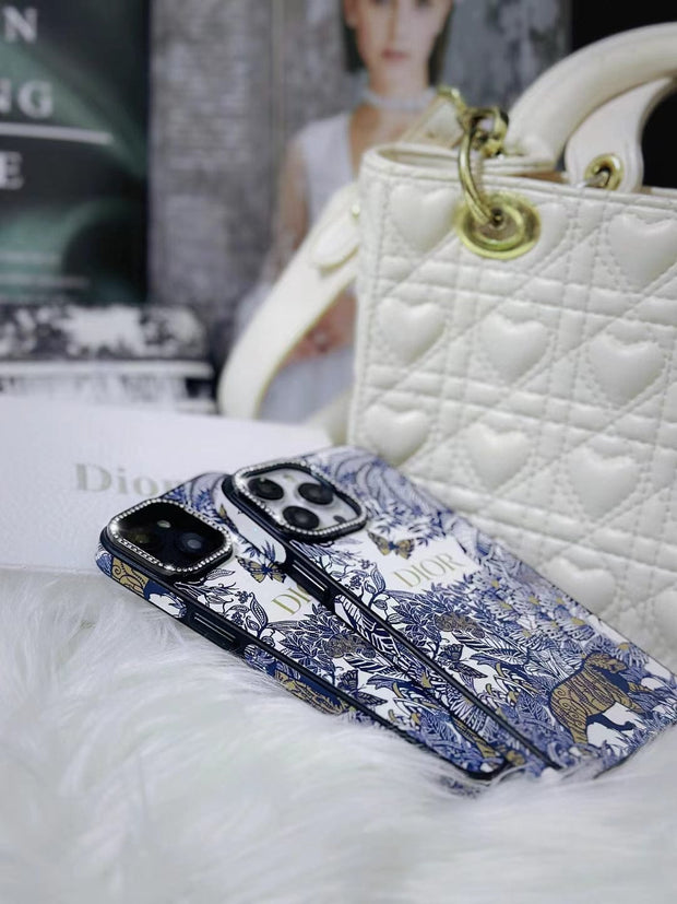 Looopix Floral Blue iPhone 15 Pro Max Cover