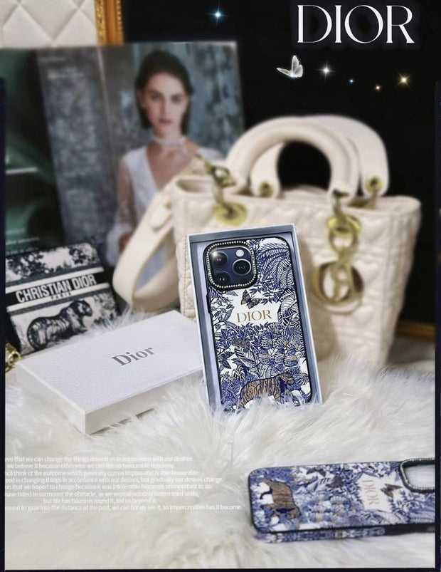 Looopix Floral Blue iPhone 15 Pro Max Cover