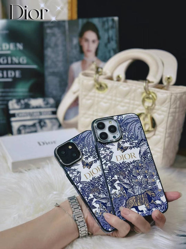 Looopix Floral Blue iPhone 15 Pro Max Cover