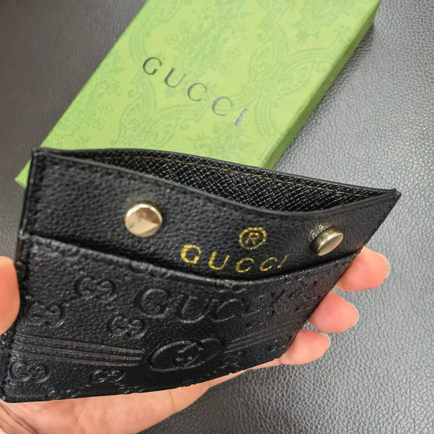 Looopix Gucci Embossed Leather Card Holder Wallet