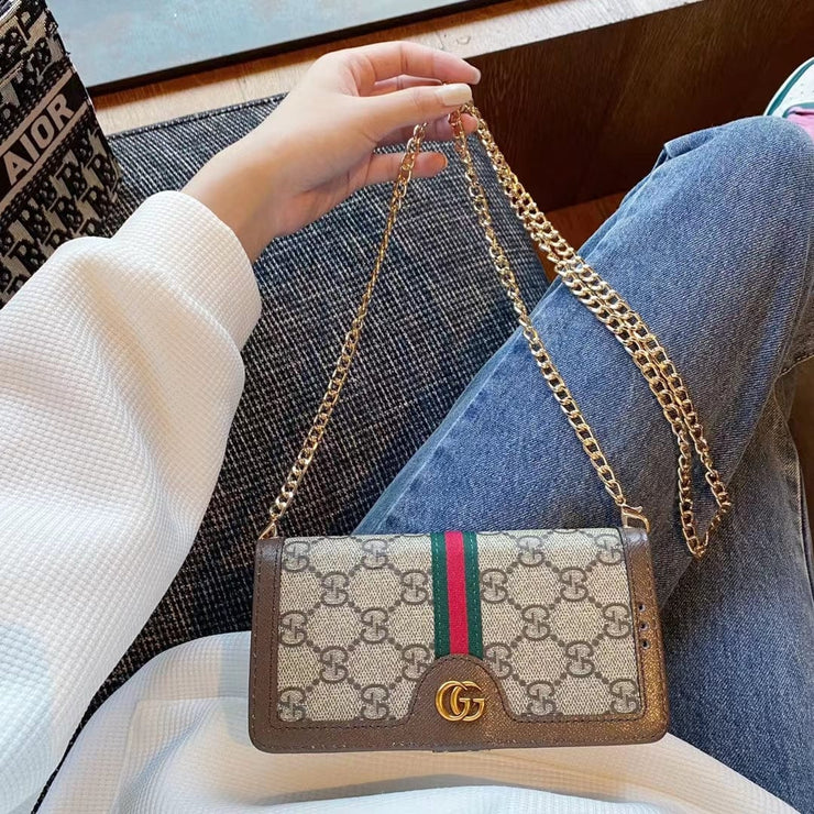Looopix Gucci Essential Carry: The All-in-One iPhone 13 to 16 Case-Wallet