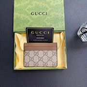 Looopix Gucci Signature Leather Card Holder Wallet