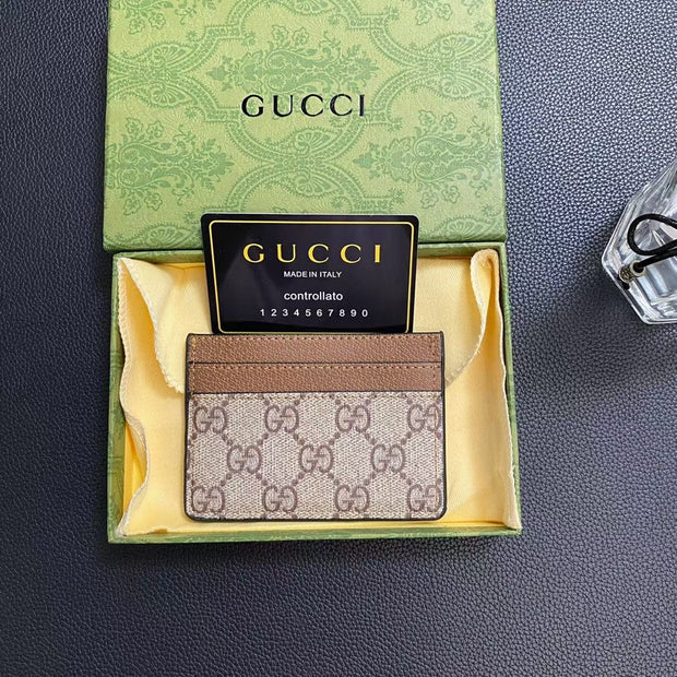 Looopix Gucci Signature Leather Card Holder Wallet