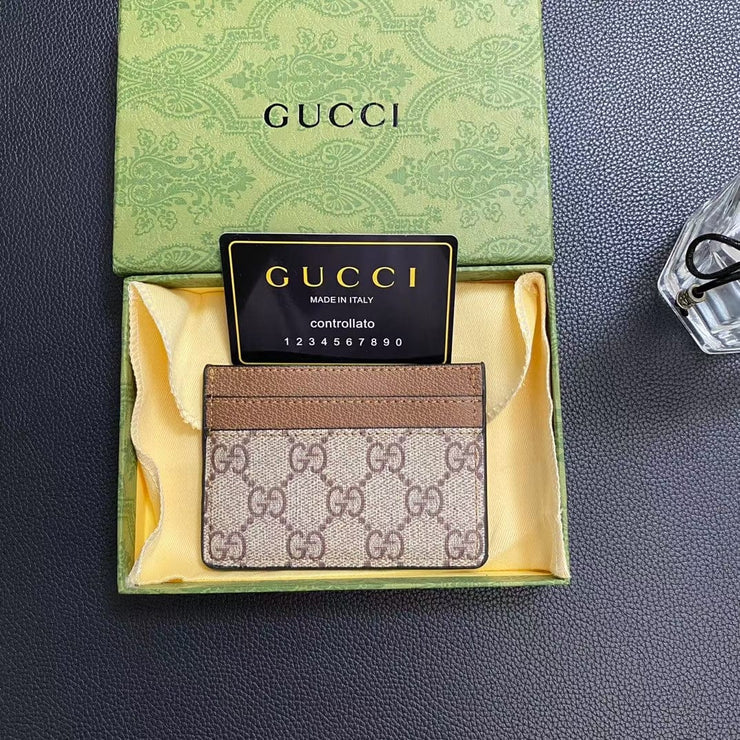 Looopix Gucci Signature Leather Card Holder Wallet