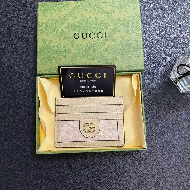 Looopix Gucci Signature Leather Card Holder Wallet