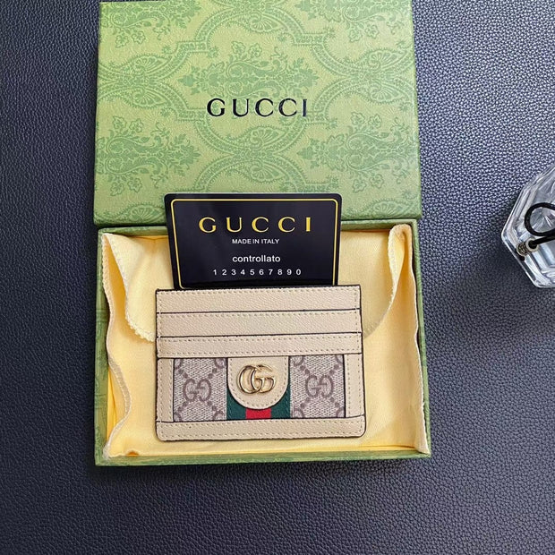 Looopix Gucci Signature Leather Card Holder Wallet