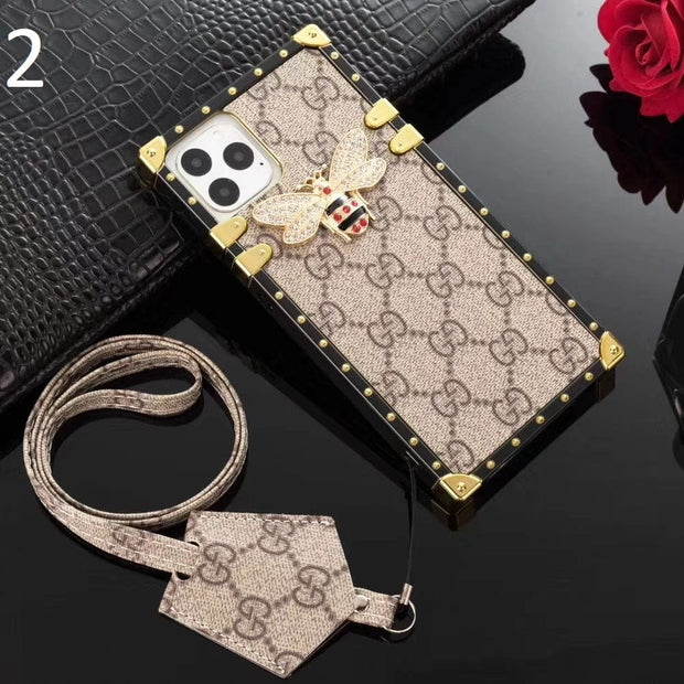Looopix High Fashion Gucci Case for iPhone 15