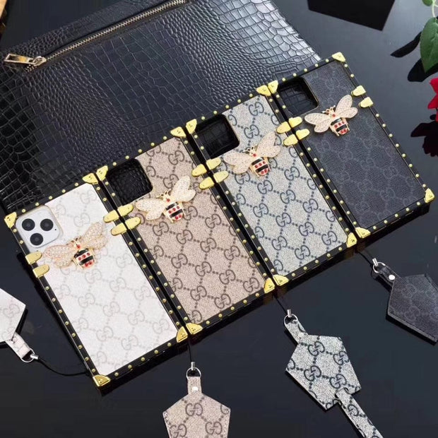 Looopix High Fashion Gucci Case for iPhone 15