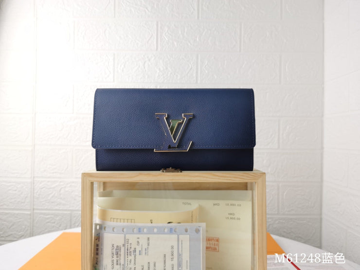 Looopix Leather Louis Vuitton Magnolia Wallet