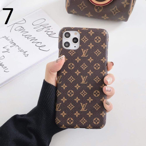 Looopix Louis Vuitton And Gucci iPhone 15 Cases