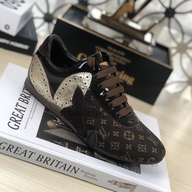 Looopix Louis Vuitton Brown Classic Style Sneakers