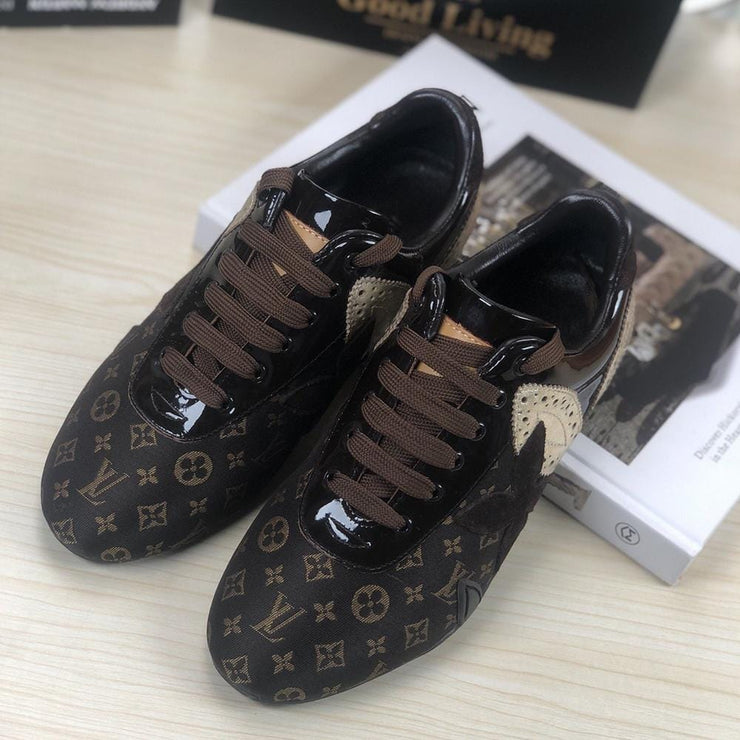 Looopix Louis Vuitton Brown Classic Style Sneakers