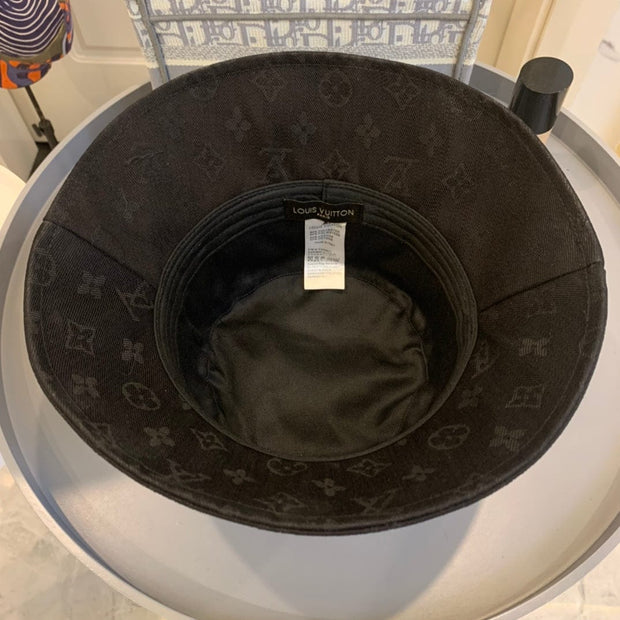 Looopix Louis Vuitton Classic Black Monogram Bucket Hat