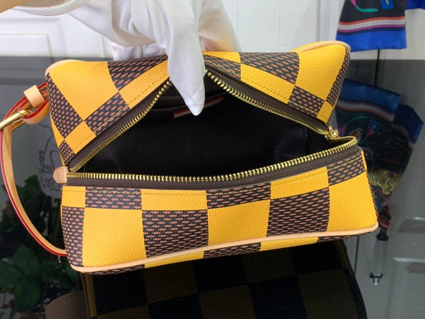 Looopix Louis Vuitton Damier Ebene Canvas Camera Women Bag