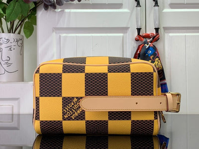 Looopix Louis Vuitton Damier Ebene Canvas Camera Women Bag