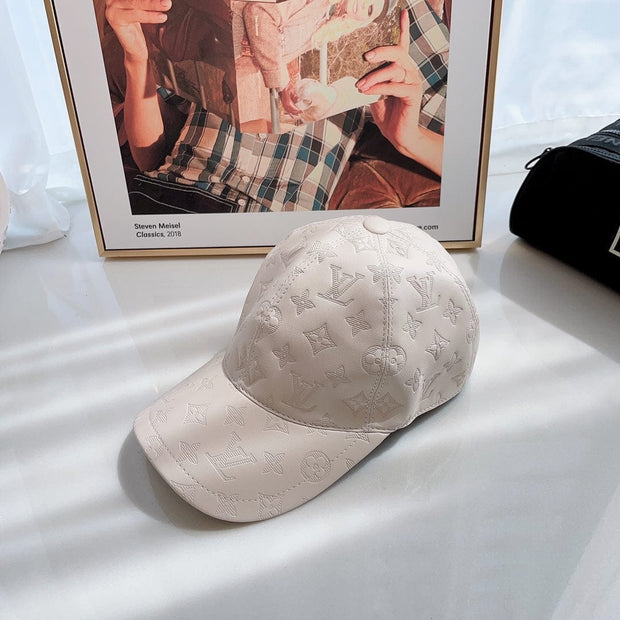 Looopix Louis Vuitton Elegant Off-White Monogram Cap