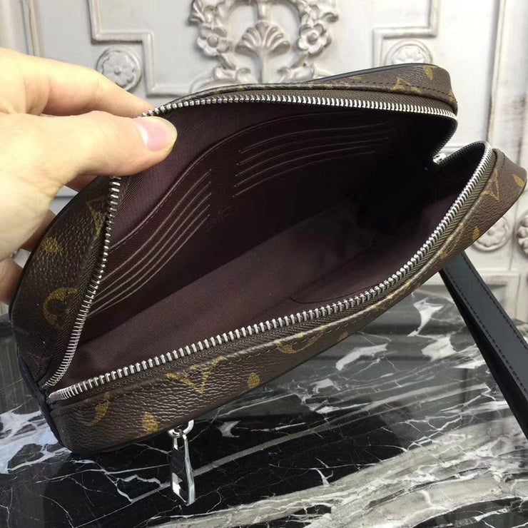 Looopix Louis Vuitton Essential Crossbody Bag