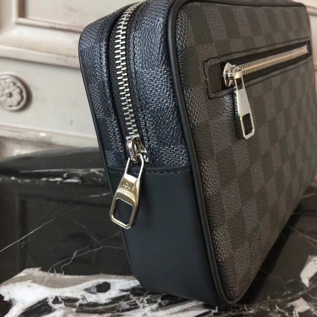 Looopix Louis Vuitton Essential Crossbody Bag