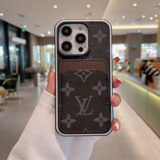 Looopix Louis Vuitton iPhone 15 Case: A Timeless Luxury
