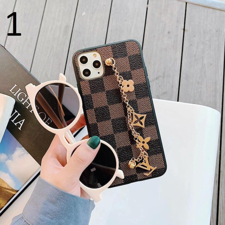 Looopix Louis Vuitton iPhone 15 Cases