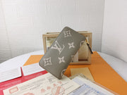 Looopix Louis Vuitton Leather Zipper Wallet