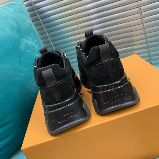 Looopix Louis Vuitton Lightweight Black Sneakers