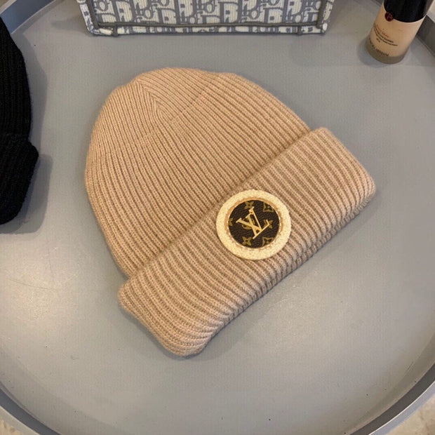 Looopix Louis Vuitton Monogram Beige Wool Beanie