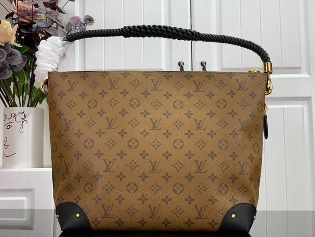 Looopix Louis Vuitton Monogram Canvas Tote Bag