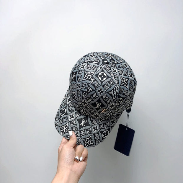 Looopix Louis Vuitton Signature Monogram Cap in Black and White