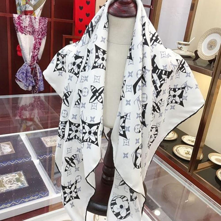Looopix Louis Vuitton White and Black Monogram Silk Scarf