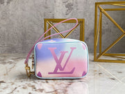 Looopix Luxurious Bag for Makeup Storage | Gucci Makeup Bag