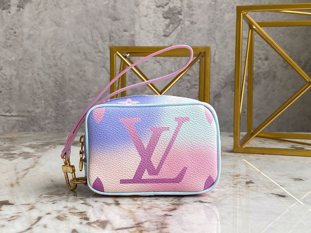 Looopix Luxurious Bag for Makeup Storage | Gucci Makeup Bag