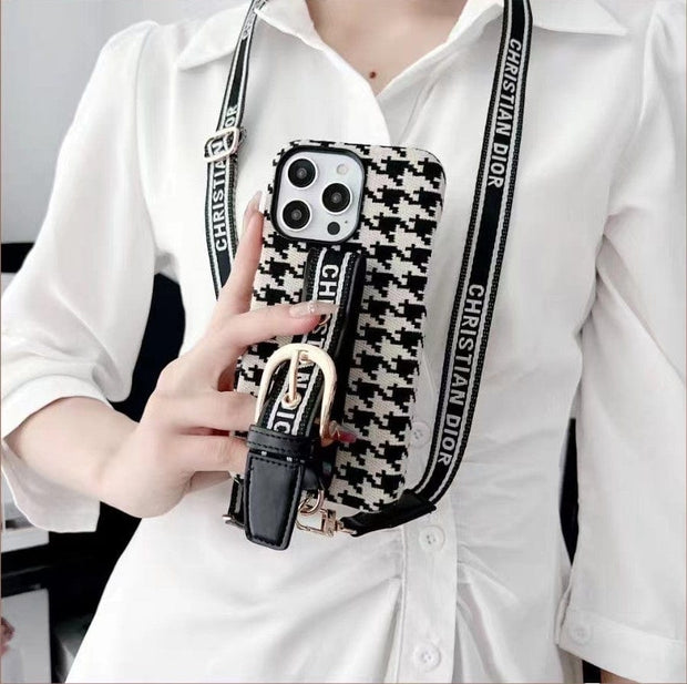 Looopix Luxurious Hand Strap iPhone 15 Cover