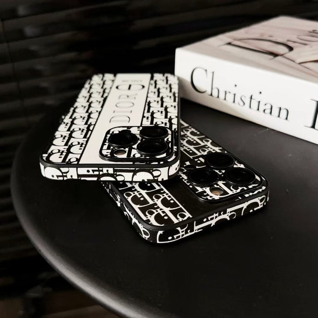 Looopix Luxurious iPhone 15 Cover
