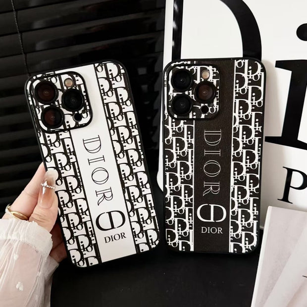 Looopix Luxurious iPhone 15 Cover