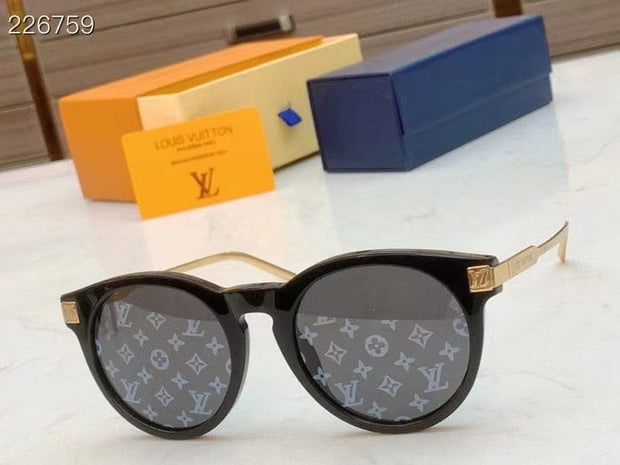 Looopix Women Sunglasses - Chic Style with Protection
