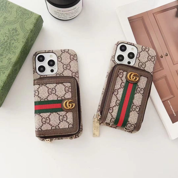 Looopix Your Everyday Carry with the Gucci Ophidia iPhone 16 Wallet Case