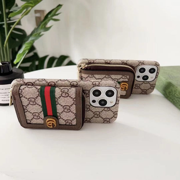 Looopix Your Everyday Carry with the Gucci Ophidia iPhone 16 Wallet Case