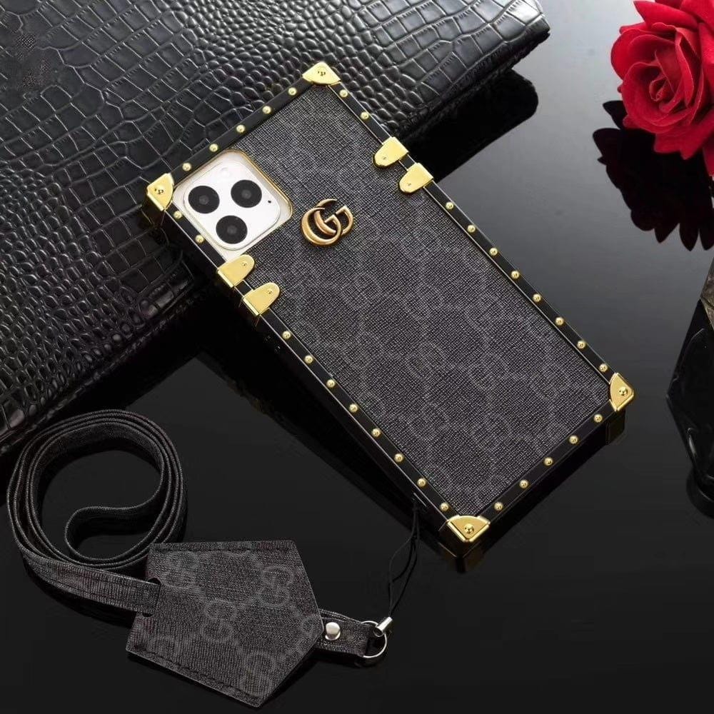 Tunde Store 2024 Gucci Leather Case for iPhone 16