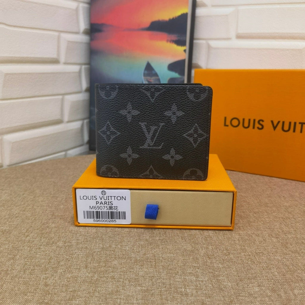 Tunde Store Black Leather Louis Vuitton Wallet With Gray Monogram