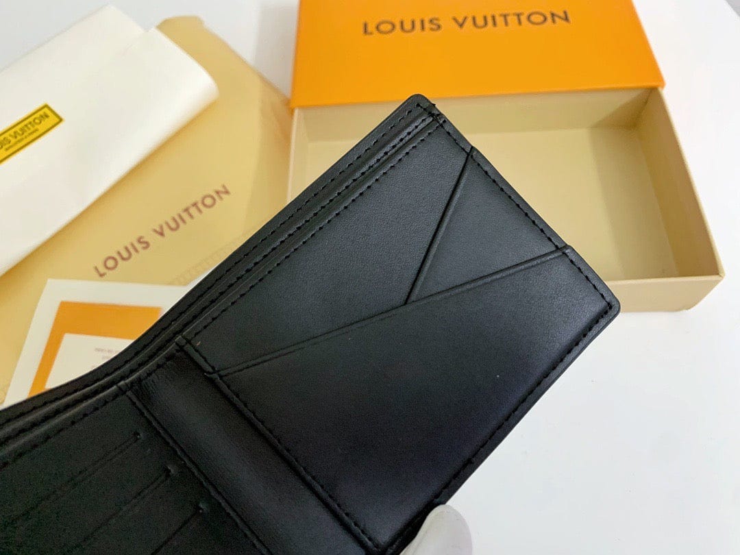 Tunde Store Louis Vuitton Monogram Wallet